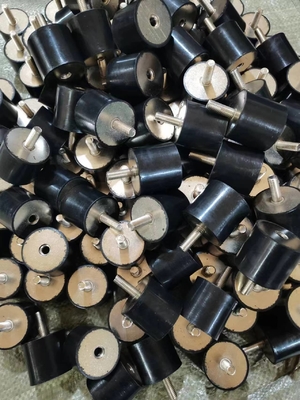 Assorbente d'urto di gomma cilindrico a bassa manutenzione, ampia gamma di temperature, capacità di carico
