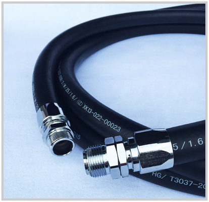 Sistema di tubi ad alta pressione di lunghezza personalizzata con tubo interno di nitrile per industria